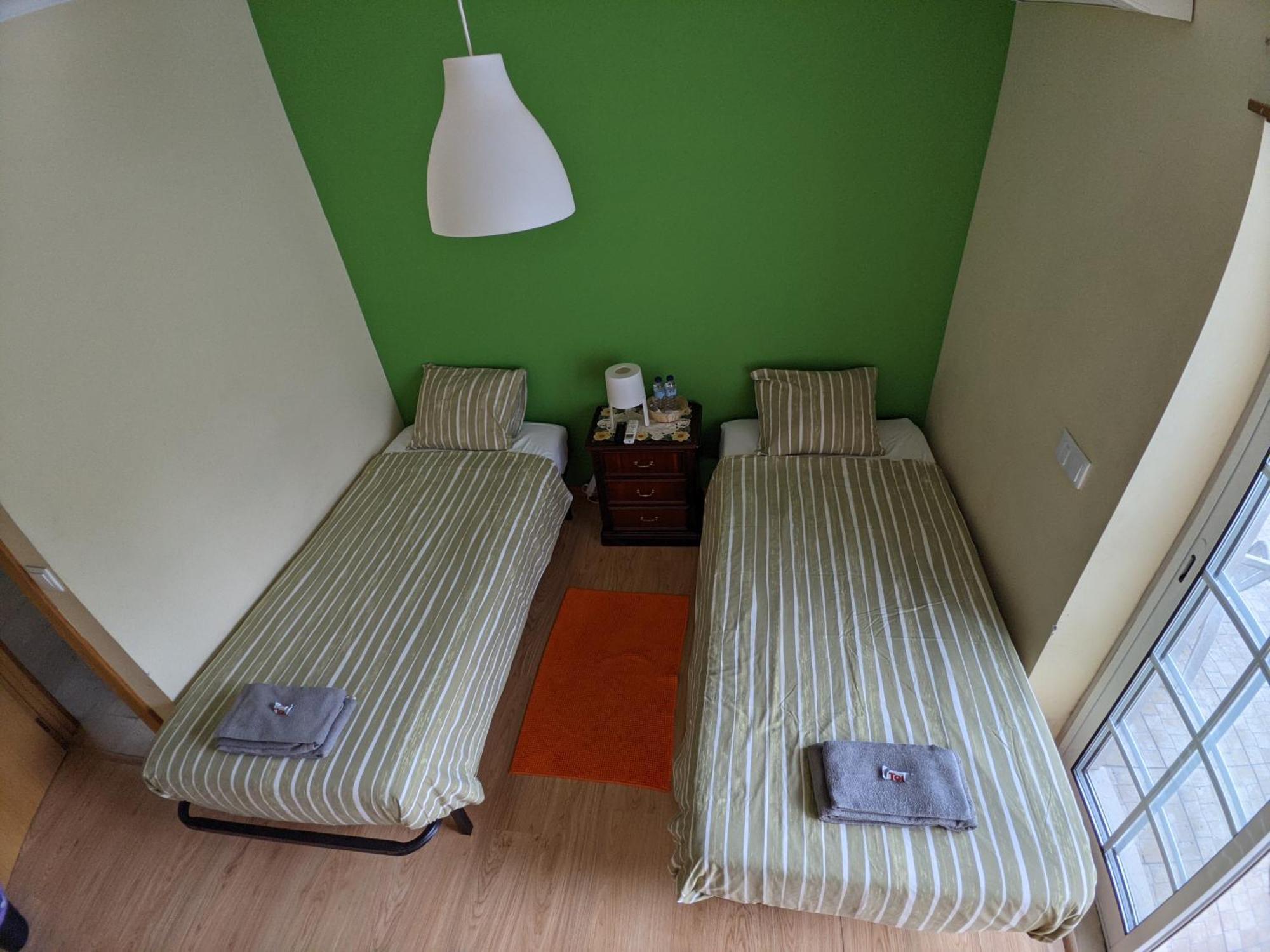 Residencial Marialva Park Hotel Corroios Eksteriør billede