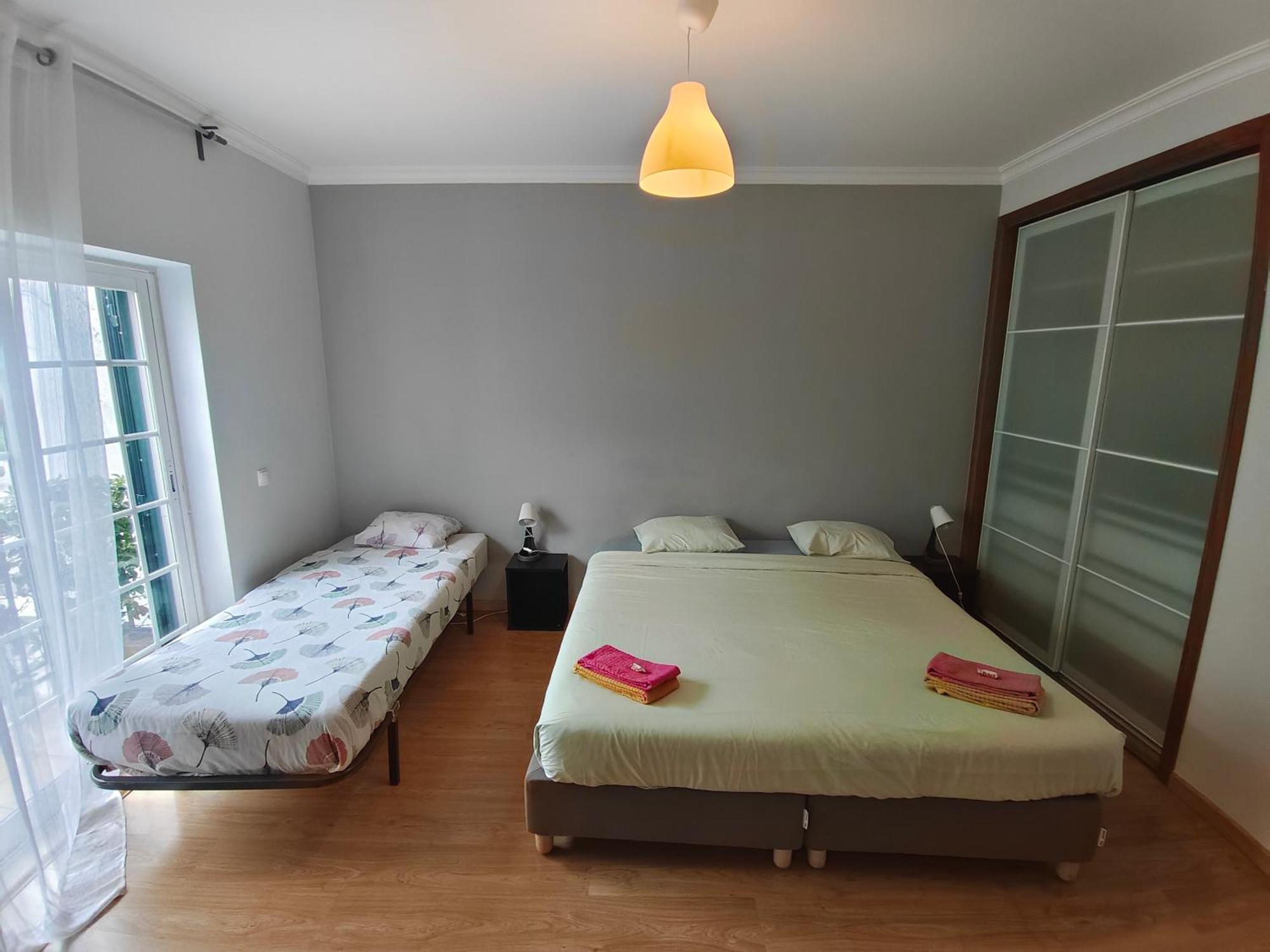 Residencial Marialva Park Hotel Corroios Eksteriør billede