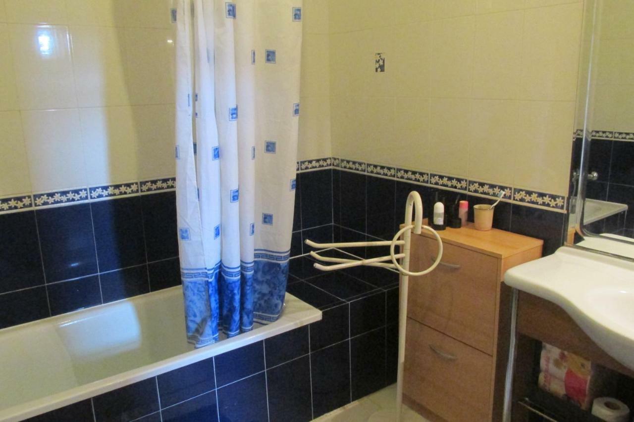 Residencial Marialva Park Hotel Corroios Eksteriør billede