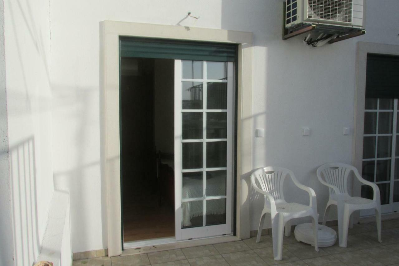 Residencial Marialva Park Hotel Corroios Eksteriør billede