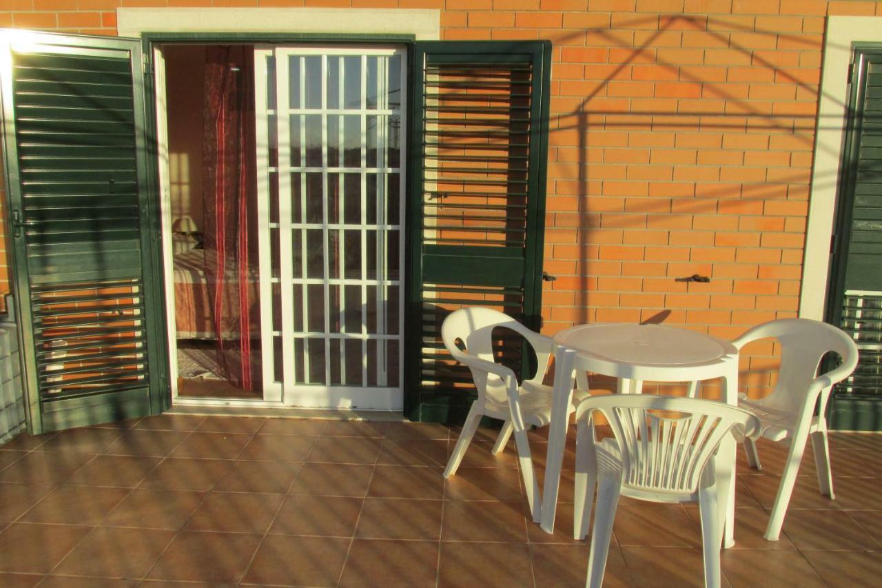 Residencial Marialva Park Hotel Corroios Eksteriør billede